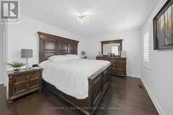 109 BEN SINCLAIR AVENUE | East Gwillimbury Ontario | Slide Image Thirty-three