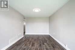 12 ARTHUR AVENUE | Barrie Ontario | Slide Image Thirteen
