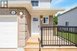 12 ARTHUR AVENUE | Barrie Ontario | Slide Image Four
