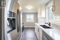 12 ARTHUR AVENUE | Barrie Ontario | Slide Image Nine