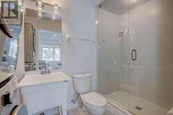 37 MCCAGUE AVENUE | Richmond Hill Ontario | Slide Image Six