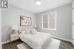 1296 AYMOND CRESCENT W | Oakville Ontario | Slide Image Thirty-three
