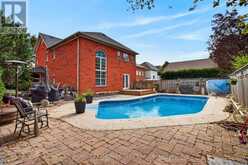 42 BLACKFRIAR AVENUE | Whitby Ontario | Slide Image Twenty