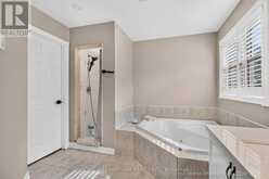42 BLACKFRIAR AVENUE | Whitby Ontario | Slide Image Fifteen