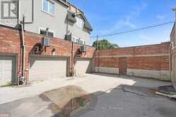 2 CAM FELLA LANE | Toronto Ontario | Slide Image Thirty-five