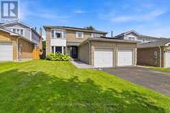 50 LUMSDEN CRESCENT | Whitby Ontario | Slide Image Three