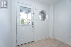 129 SYDENHAM WELLS SQUARE | Barrie Ontario | Slide Image Six