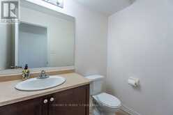 129 SYDENHAM WELLS SQUARE | Barrie Ontario | Slide Image Eight
