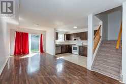 129 SYDENHAM WELLS SQUARE | Barrie Ontario | Slide Image Nine