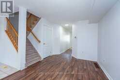 129 SYDENHAM WELLS SQUARE | Barrie Ontario | Slide Image Ten