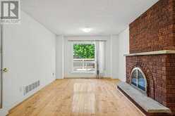 46 HEATH STREET | Richmond Hill Ontario | Slide Image Three