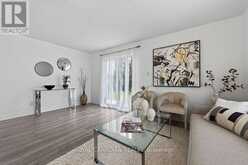 6 DAMASCUS DRIVE | Toronto Ontario | Slide Image Twelve