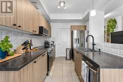 4 GROOM LANE | Ancaster Ontario | Slide Image Sixteen