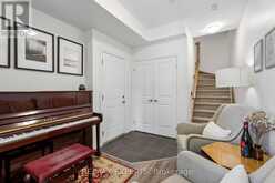 4 GROOM LANE | Ancaster Ontario | Slide Image Seven