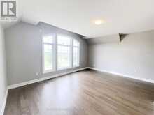 5 PEAR BLOSSOM WAY | East Gwillimbury Ontario | Slide Image Nineteen