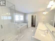 5 PEAR BLOSSOM WAY | East Gwillimbury Ontario | Slide Image Twenty-five