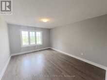 5 PEAR BLOSSOM WAY | East Gwillimbury Ontario | Slide Image Thirty-two