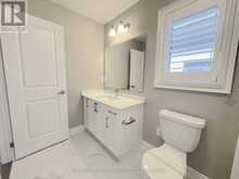 5 PEAR BLOSSOM WAY | East Gwillimbury Ontario | Slide Image Thirty-four