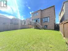 5 PEAR BLOSSOM WAY | East Gwillimbury Ontario | Slide Image Forty-four