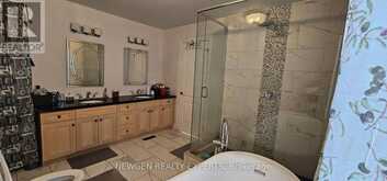 687 MARLEY CRESCENT | Milton Ontario | Slide Image Sixteen