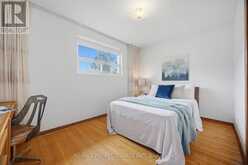 19 EARLDOWN DRIVE | Toronto Ontario | Slide Image Nineteen
