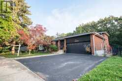 1414 HARMSWORTH SQUARE | Oakville Ontario | Slide Image Two