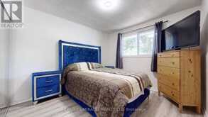 374 BOOK ROAD | Grimsby Ontario | Slide Image Seventeen