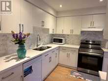 8 CHAMBERLAIN COURT | Ajax Ontario | Slide Image Eight
