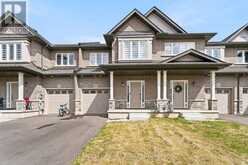 236 ROCKLEDGE DRIVE | Hamilton Ontario | Slide Image Four