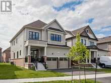 10 GEORGE ELLIS DRIVE | Georgina Ontario | Slide Image Two