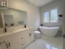 58 PANTHEON LANE | Markham Ontario | Slide Image Twelve