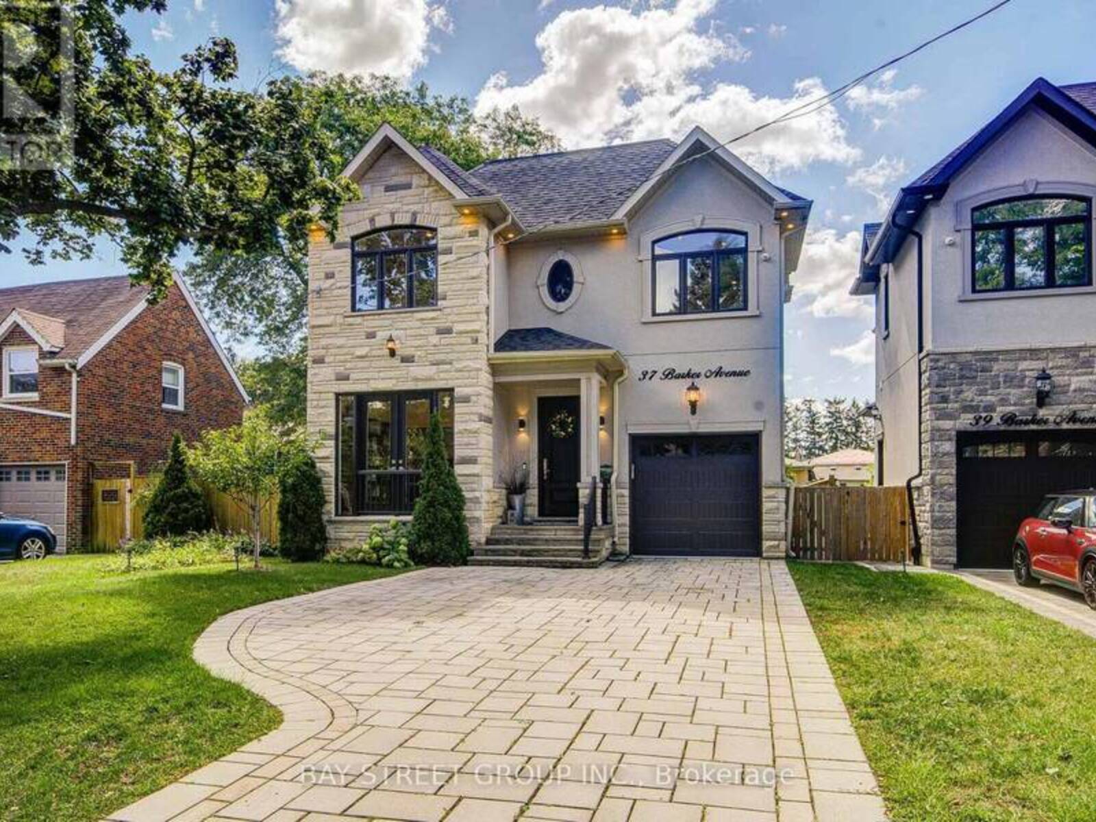 37 BARKER AVENUE, Toronto, Ontario M9V 1E6