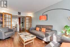 129 ROBIN COURT | Newmarket Ontario | Slide Image Ten