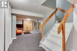 129 ROBIN COURT | Newmarket Ontario | Slide Image Thirty-eight