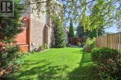 129 ROBIN COURT | Newmarket Ontario | Slide Image Forty-five