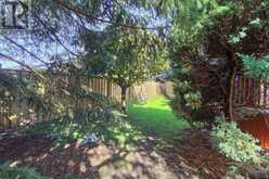 129 ROBIN COURT | Newmarket Ontario | Slide Image Forty-seven