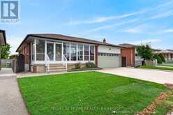 35 WHEELWRIGHT CRESCENT N | Toronto Ontario | Slide Image One