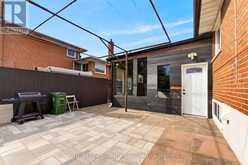 35 WHEELWRIGHT CRESCENT N | Toronto Ontario | Slide Image Five