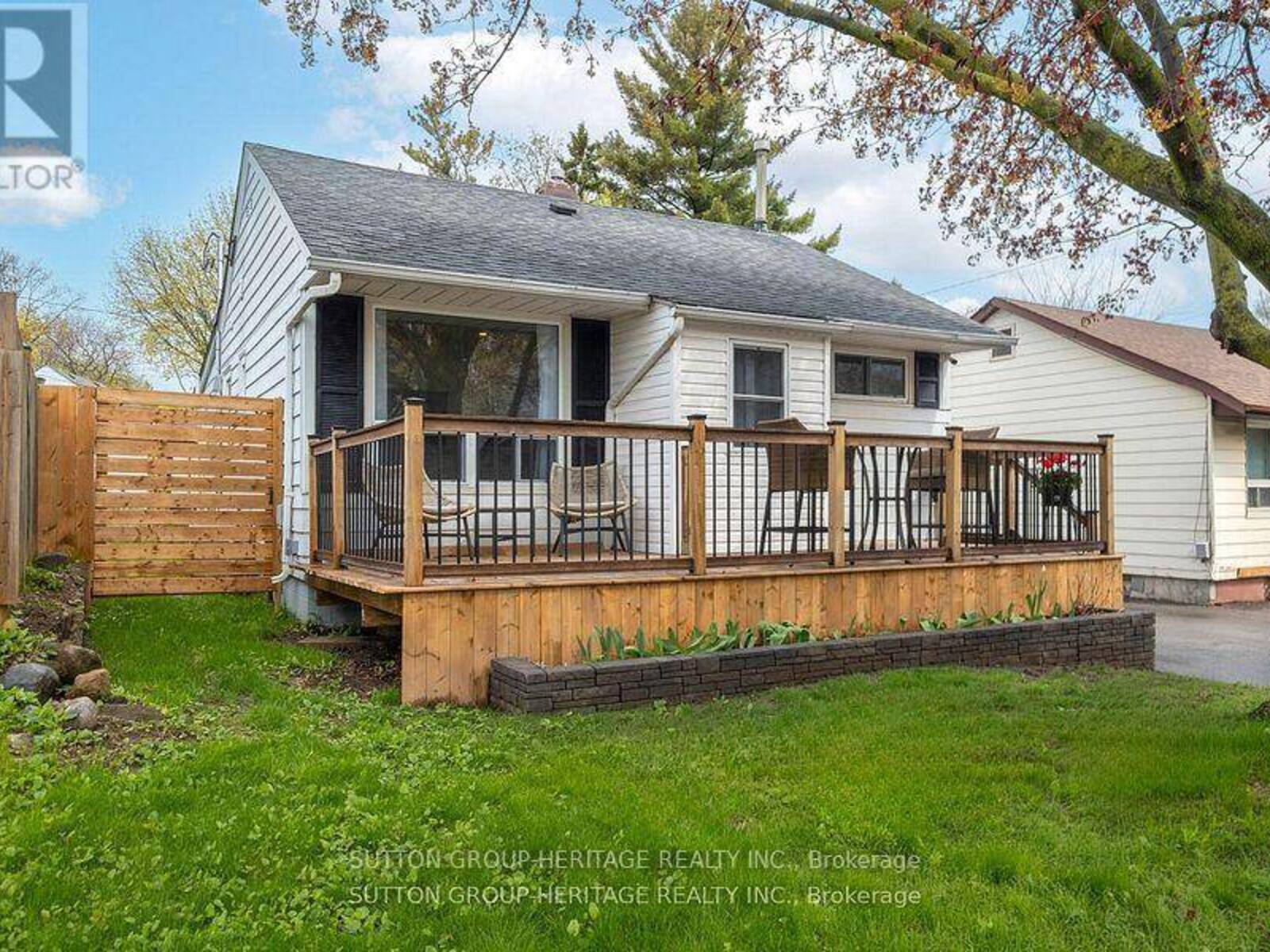 34 MAPLE STREET, Ajax, Ontario L1S 1V7