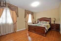 19 CHARLES BROWN ROAD | Markham Ontario | Slide Image Fifteen