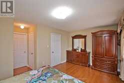 19 CHARLES BROWN ROAD | Markham Ontario | Slide Image Seventeen