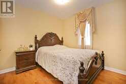 19 CHARLES BROWN ROAD | Markham Ontario | Slide Image Twenty