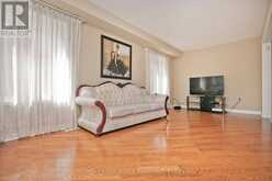 19 CHARLES BROWN ROAD | Markham Ontario | Slide Image Seven