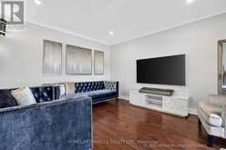 178 KINGSVIEW BOULEVARD | Toronto Ontario | Slide Image Eleven