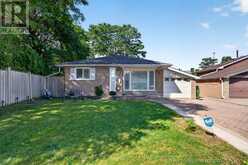 178 KINGSVIEW BOULEVARD | Toronto Ontario | Slide Image Seven