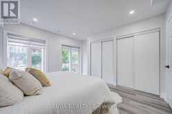 25 GALLERIA PARKWAY | Markham Ontario | Slide Image Twelve