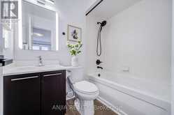 25 GALLERIA PARKWAY | Markham Ontario | Slide Image Thirty-three