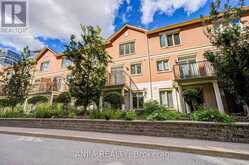 25 GALLERIA PARKWAY | Markham Ontario | Slide Image Three