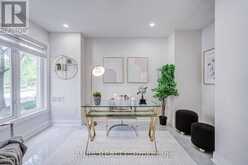 25 GALLERIA PARKWAY | Markham Ontario | Slide Image Five