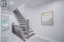 25 GALLERIA PARKWAY | Markham Ontario | Slide Image Eight